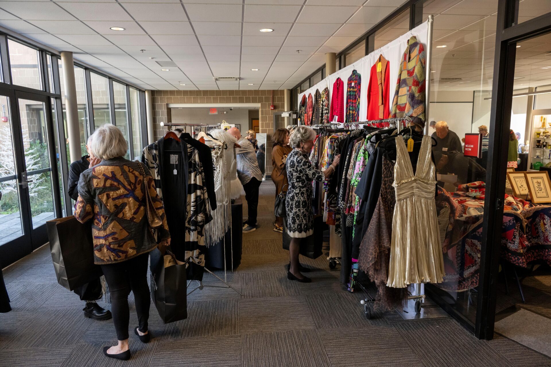 AntiquesShow-11-14-26