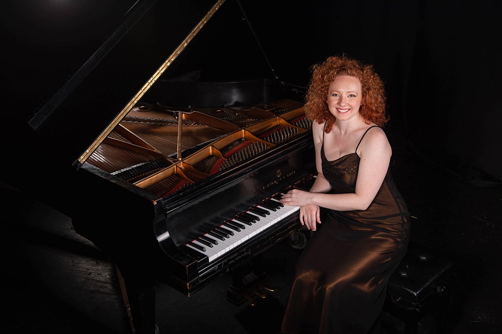 Francesca Hurst, Piano