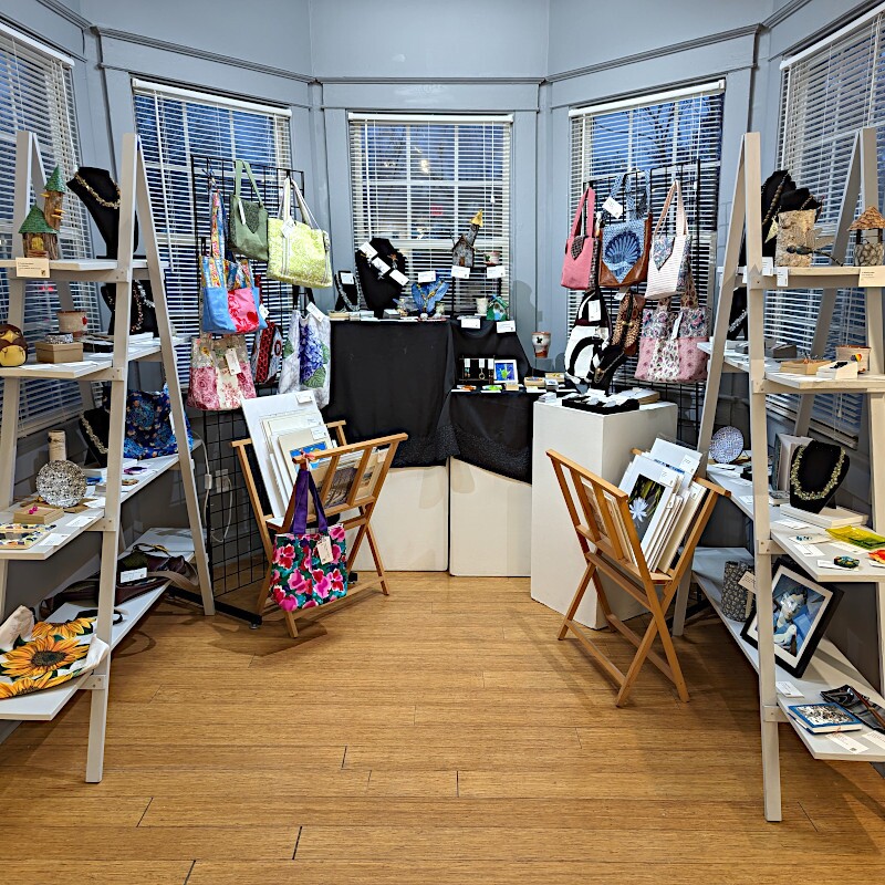 Alcove Gift Shop at Del Ray Artisans (5/2 – 6/29/2025)