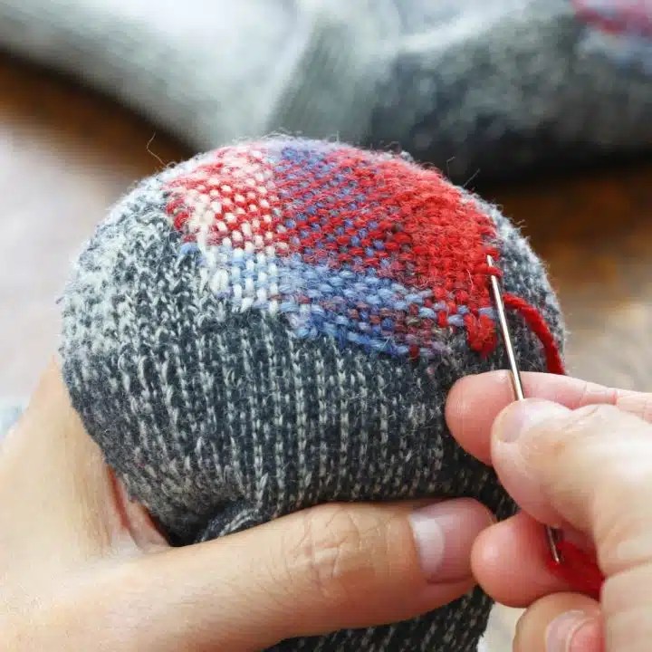 Darn It! Mending Clothes with Darning (Register by 3/31)