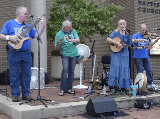 Sunset Concerts: IONA