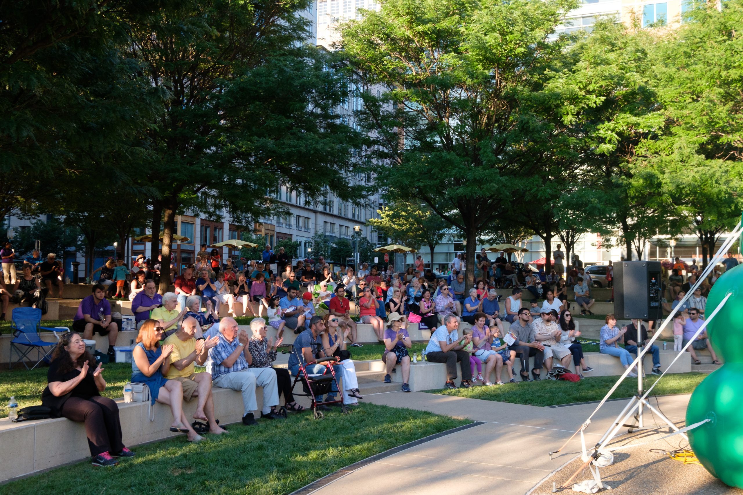 Sunday Art in the Park: ClarVoice Trio